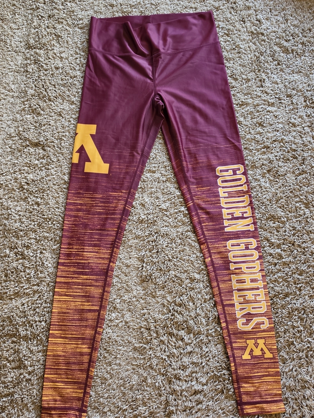 University of Minnesota Maroon 'Golden Gophers' Womens Leggings Small